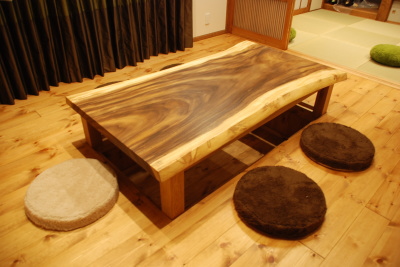 Gallery1no.94 モンキーポッド一枚板炬燵（こたつ）テーブル – 天然木 