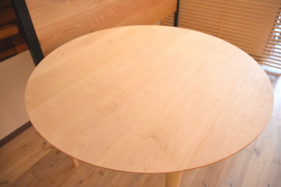 メープル円テーブル