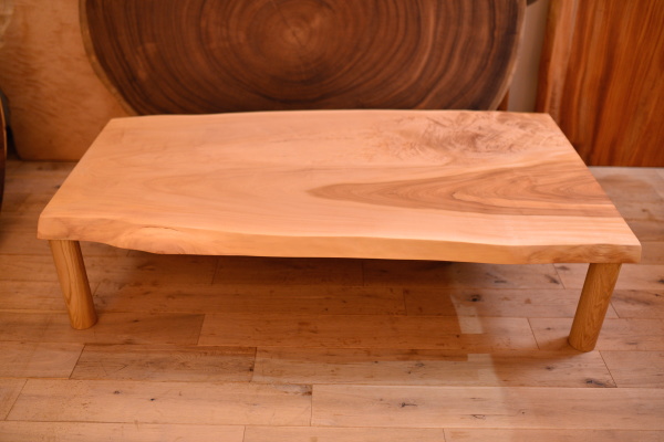 無垢オーダー家具(No.509)栃一枚板リビングテーブル - 無垢オーダー