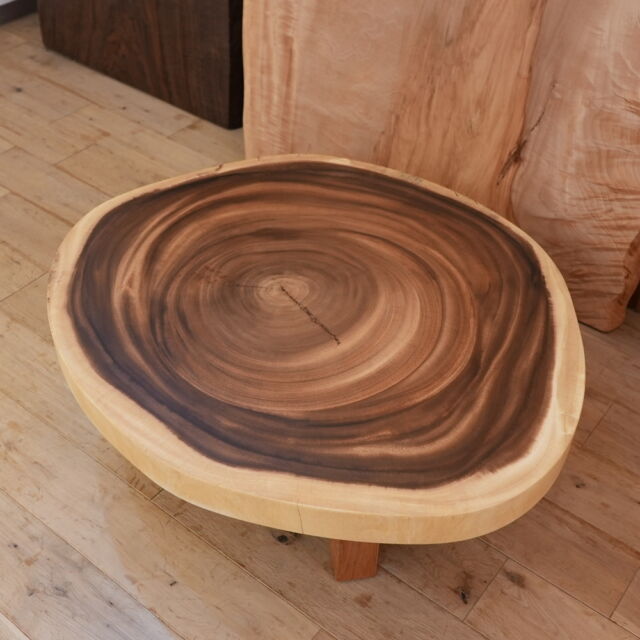 無垢オーダー家具/無垢一枚板/無垢テーブル | 森の贈り物 (もりの